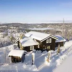 Exclusive cottage Jacuzzi View Ski in out
